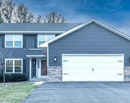 320 Harriman Street, Somerset