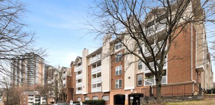 1504 Lincoln Way Unit #103, Mclean