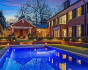 900 6th Street Nw Drive, Hickory image
