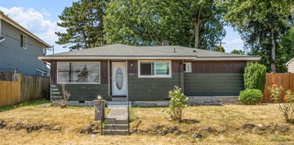 16211 9th Avenue SW, Burien