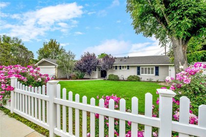 13801 Hewes Avenue, North Tustin
