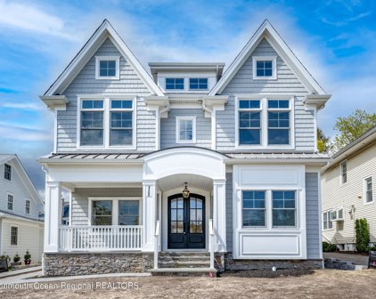 420 Ludlow Avenue, Spring Lake