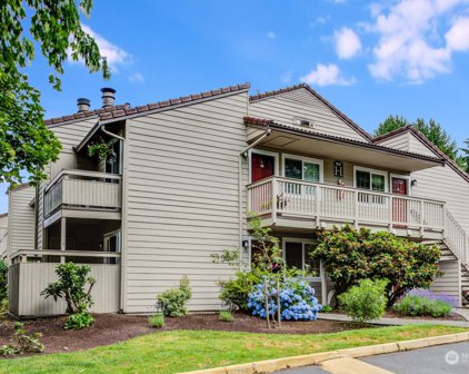 14200 NE 171st Street Unit #H101, Woodinville