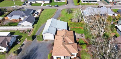 239 Center St, Sublimity