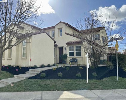 300 Dawes Ct, San Ramon