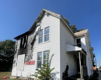 1102 W High Street, Springfield
