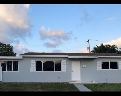 4165 W 6th Ct, Hialeah