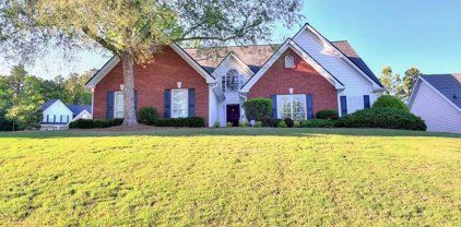 5305 Spike Court, Suwanee
