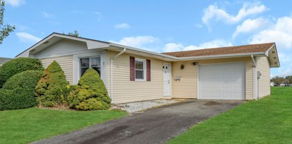 7 Whitman Street, Brick