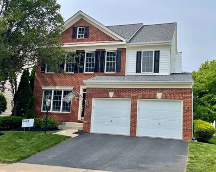 15004 Seneca Knoll Way, Haymarket