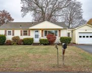 9 Carole Ave, Westfield image