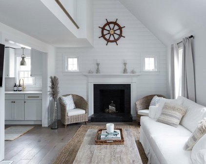 50 Lake Rd, Yarmouth