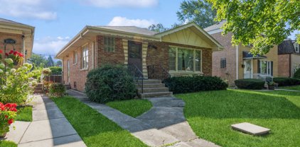 8045 Kolmar Avenue, Skokie