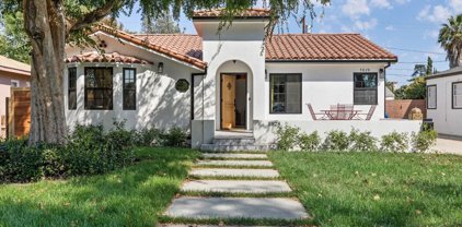 5828 Lemp Avenue, North Hollywood
