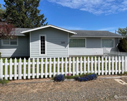214 16th Street NE, Long Beach