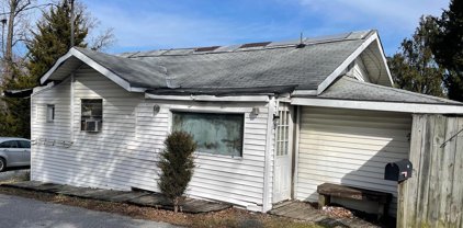 22 Hillcrest Rd, Riva
