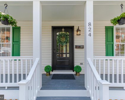 824 N Wakefield St, Arlington