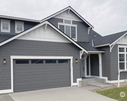 639 S Kent Avenue, East Wenatchee