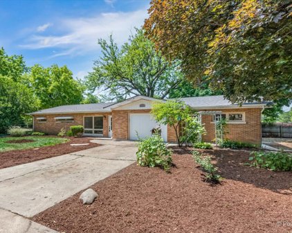 706 N Evanslawn Avenue, Aurora