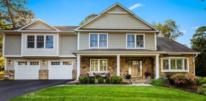 356 Dun Robbin Dr, Severna Park