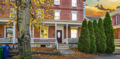 308 E North St, Carlisle