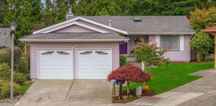 1112 S 244th Place, Des Moines