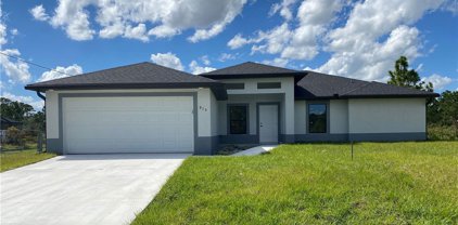 915 Venice Avenue N, Lehigh Acres