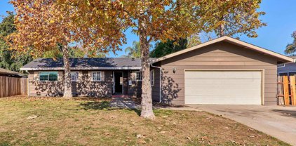 4529 Ashcroft Ave, Sacramento