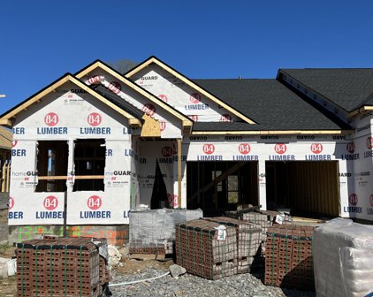 483 Gingerwood Lane, Hendersonville