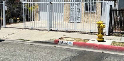 1727 W 155th Street, Compton