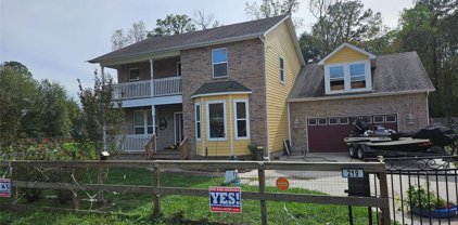 219 Big Deer Dr, Crosby