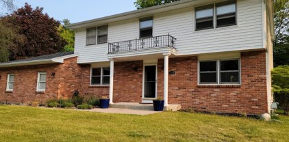 1900 Forest Park Road, Norton Shores