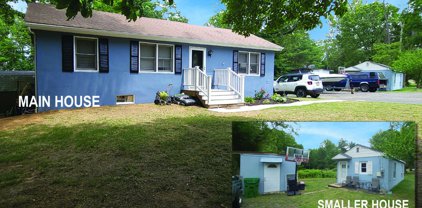 39 School Road E, Marlboro