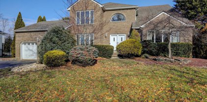 3 Buck Drive, Freehold