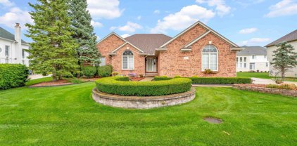 43450 HOPTREE, Sterling Heights