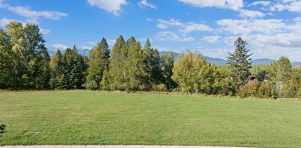 3022 River Lakes Drive, Whitefish