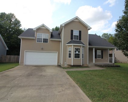 1437 Mutual Dr, Clarksville