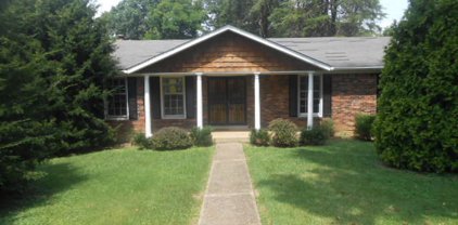 2701 W Highway 42, La Grange