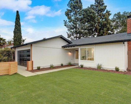 1727 Red Barn Road, Encinitas