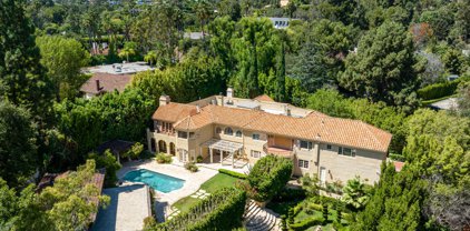 1055  Shadow Hill Way, Beverly Hills