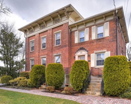 20 W End Ave, Somerville Boro