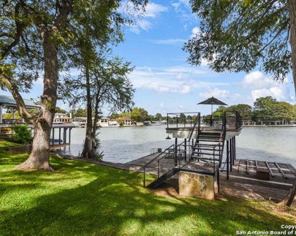 858 Lakeview Trail, McQueeney