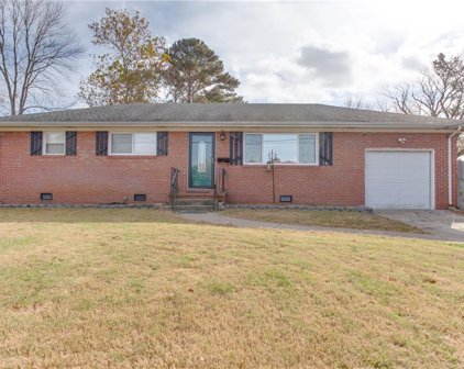 5041 Haygood Road, Northwest Virginia Beach