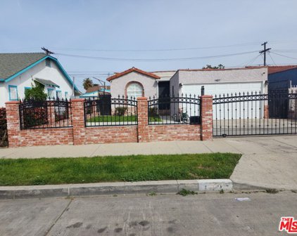 1427 W 66th St, Los Angeles