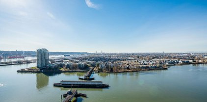 8 Laguna Court Unit 2003, New Westminster