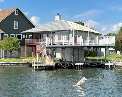 140 Circle Pt, Kingsland