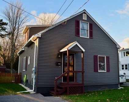 98 Cayuga Court, Burlington