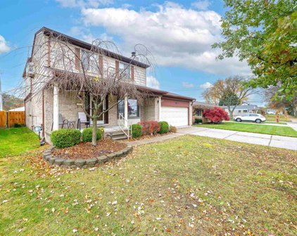 23210 Harmon St, St. Clair Shores