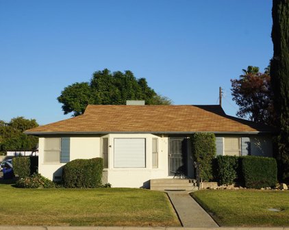 132 Cedar, Bakersfield