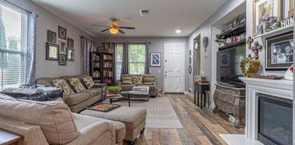 15723 Parkhouse Drive Unit 76, Fontana